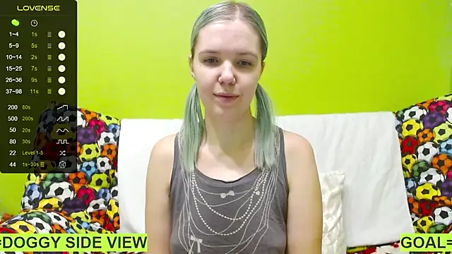Snapshot of Ultra_Meow chatting on February 9, 8:56 pm Ultra Meow online show from February 9, 8:56 pm