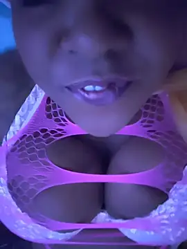 6lue6a6y69 online show from April 4, 8:54 am