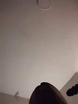 6lue6a6y69 online show from December 17, 9:03 am