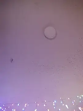 6lue6a6y69 online show from March 7, 7:15 am