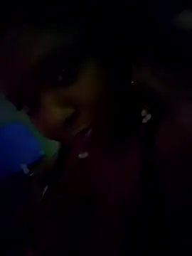 6lue6a6y69 online show from December 5, 4:22 am