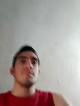 Snapshot of TommyMomentum chatting on November 13, 5:00 am TommyMomentum online show from November 13, 5:00 am