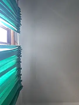 TommyMomentum online show from March 26, 9:02 pm