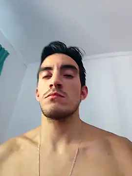 TommyMomentum online show from February 18, 7:54 pm