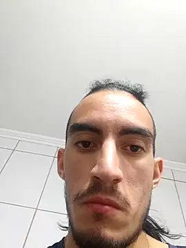 Snapshot of TommyMomentum chatting on January 9, 4:52 am TommyMomentum online show from January 9, 4:52 am