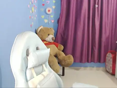 Snapshot of BOREAL_MOON chatting on February 15, 10:00 pm BOREAL MOON online show from February 15, 10:00 pm
