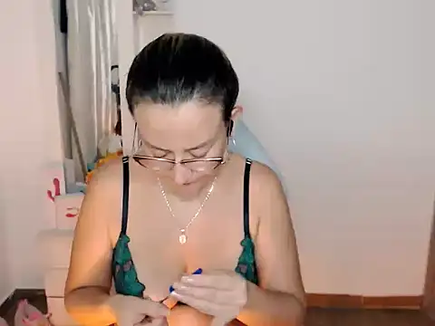 BOREAL MOON online show from March 17, 6:16 am