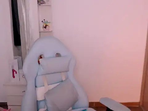 BOREAL MOON online show from December 16, 8:35 pm