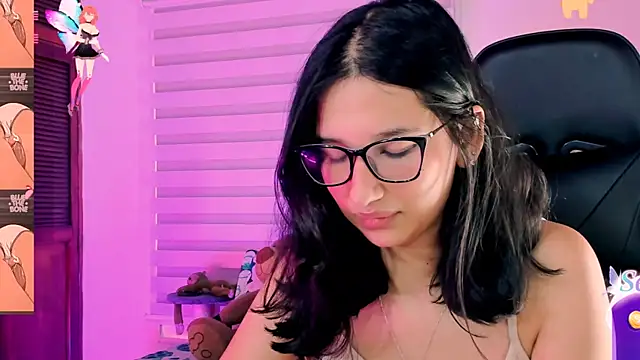 Luniverse online show from January 28, 8:15 pm