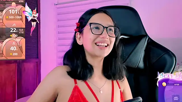 Luniverse online show from December 19, 11:57 pm