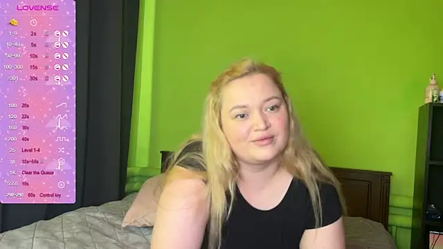 LisaWilliamss online show from January 14, 9:57 am