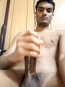 Snapshot of Etujdsss chatting on September 13, 2:22 am Etujdsss online show from September 13, 2:22 am