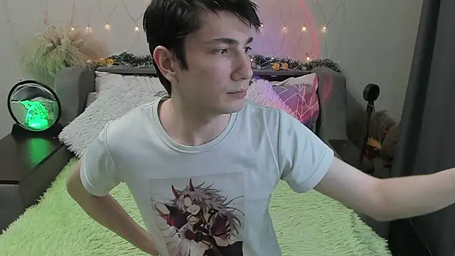 Snapshot of Yumi_steve chatting on December 15, 4:02 pm Yumi steve online show from December 15, 4:02 pm