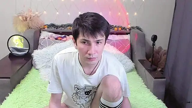 Snapshot of Yumi_steve chatting on November 5, 4:43 pm Yumi steve online show from November 5, 4:43 pm