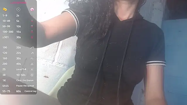 jasminne  online show from October 8, 6:08 pm