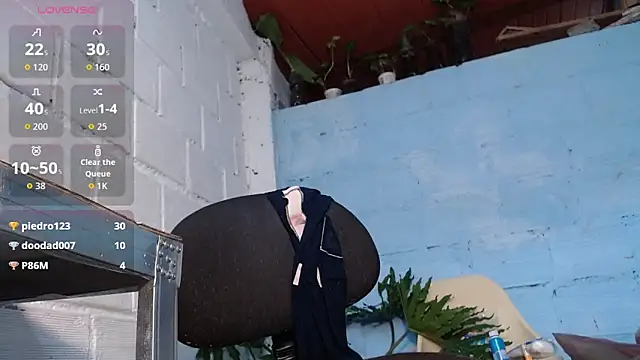 Snapshot of jasminne_ chatting on February 6, 4:25 pm jasminne online show from February 6, 4:25 pm