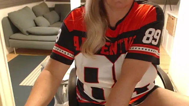 KimMitchelli online show from January 8, 12:55 pm