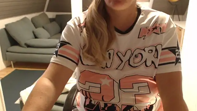 KimMitchelli online show from December 17, 12:10 pm