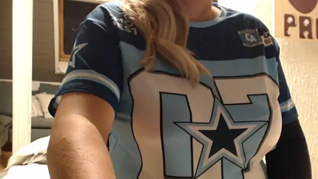 KimMitchelli online show from November 3, 6:33 pm