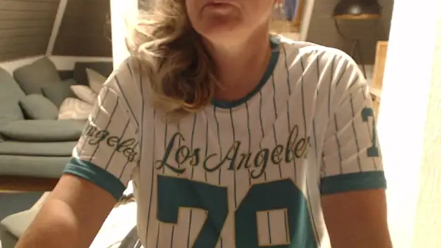 KimMitchelli online show from March 4, 5:59 am