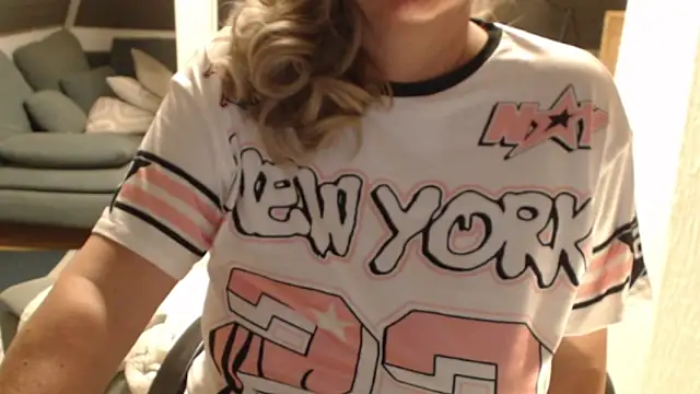 KimMitchelli online show from March 3, 5:03 am