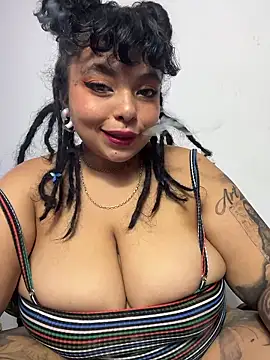 PrincessLauren420 online show from January 13, 10:35 pm