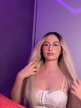 mollyxxx online show from November 8, 2:48 am