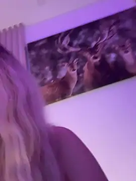 mollyxxx online show from February 11, 4:34 am