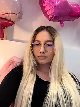 mollyxxx online show from November 27, 4:24 am