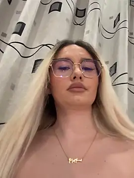 mollyxxx online show from November 21, 3:16 am