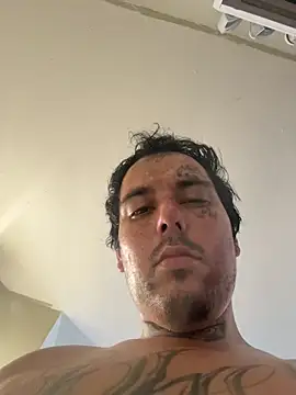 Snapshot of cesloer chatting on March 5, 12:07 am cesloer online show from March 5, 12:07 am