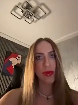 RockQueen A online show from March 9, 5:11 am