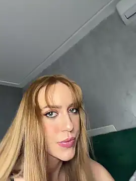 RockQueen A online show from May 21, 3:26 am