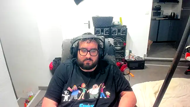 bears549a online show from November 17, 8:02 pm