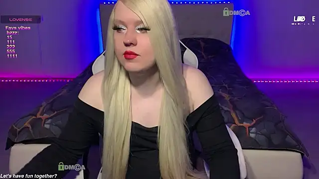 camsmiley online show from March 19, 7:52 am