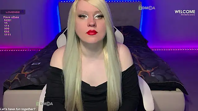 camsmiley online show from March 20, 7:15 pm