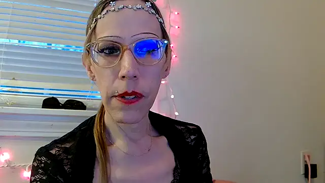 AngelMagick online show from April 6, 11:28 pm