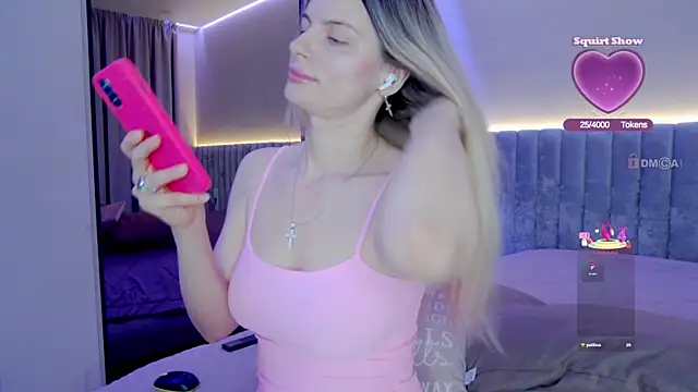 Snapshot of Goddessex chatting on March 2, 4:24 am Goddessex online show from March 2, 4:24 am