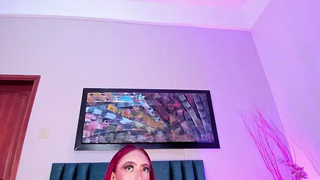 Snapshot of JupiteFox chatting on February 7, 12:51 am JupiteFox online show from February 7, 12:51 am