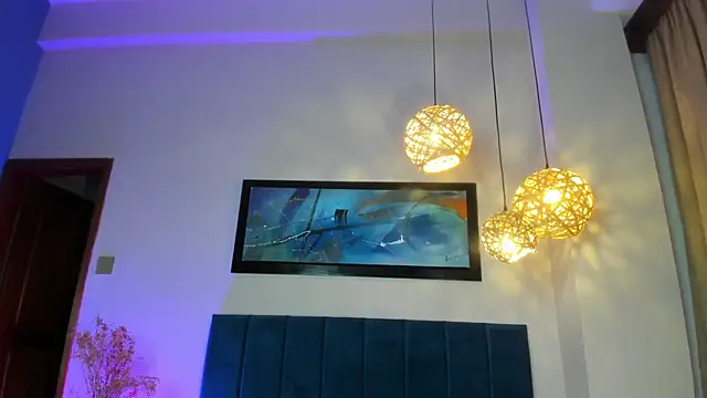 JupiteFox online show from November 18, 11:59 pm