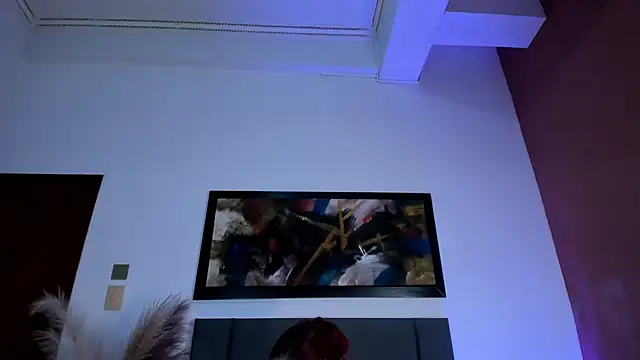 JupiteFox online show from March 6, 1:00 am