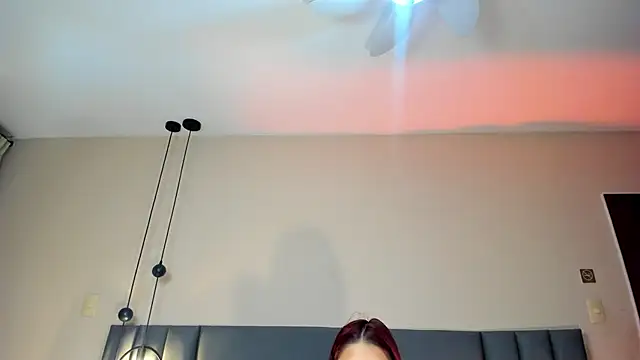 JupiteFox online show from April 16, 12:44 am