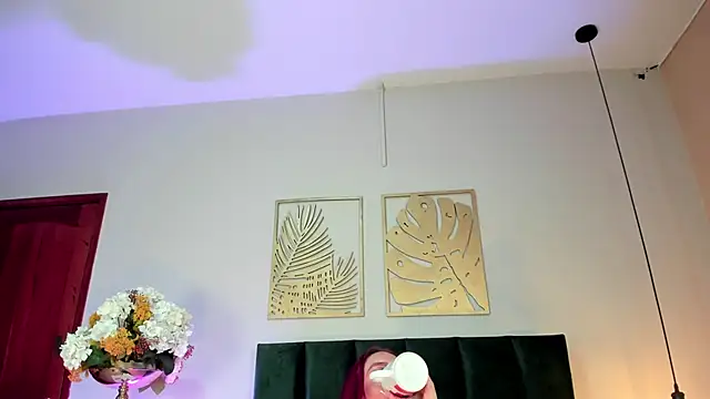 JupiteFox online show from April 11, 1:46 am