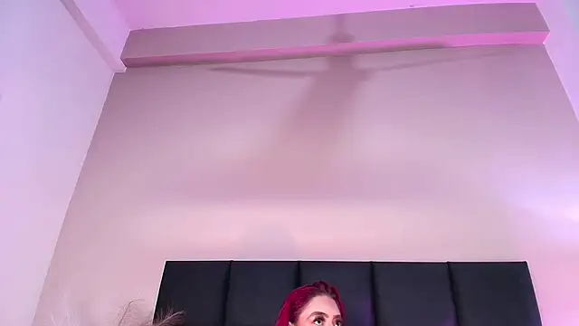 JupiteFox online show from April 23, 1:01 am
