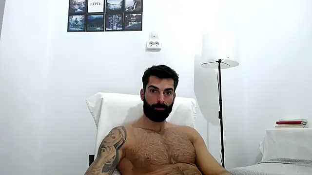 Verycutex online show from October 25, 7:47 pm