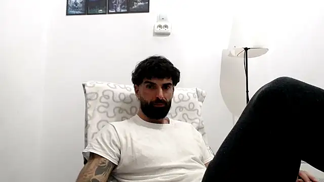 Verycutex online show from February 26, 7:14 pm