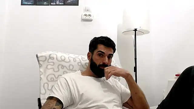 Verycutex online show from November 8, 11:19 pm