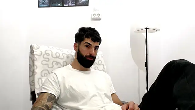 Verycutex online show from November 28, 7:30 am