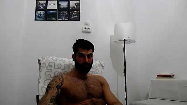 Verycutex online show from November 2, 5:18 pm