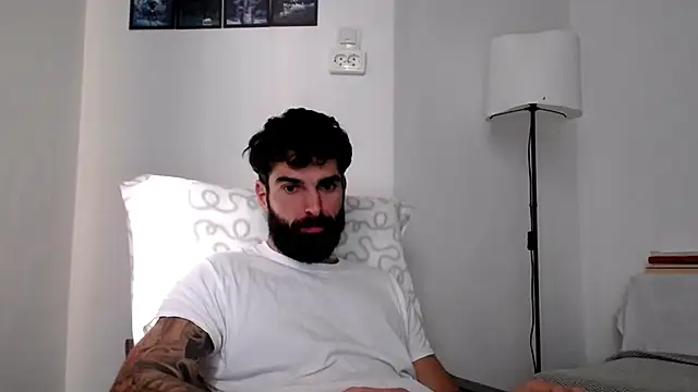 Verycutex online show from January 12, 9:38 am